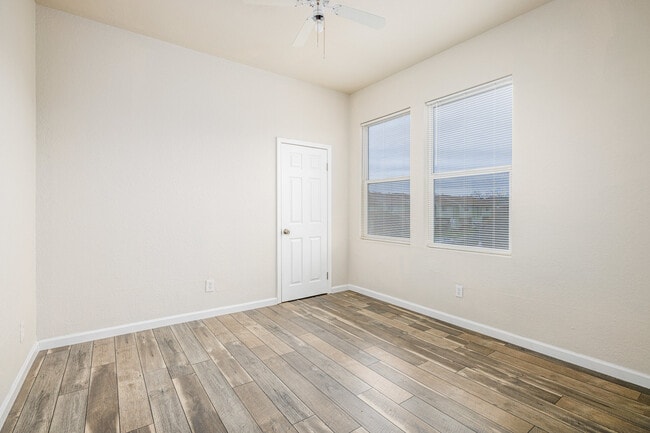 Photo - 512 Barrett Ave Unit 512