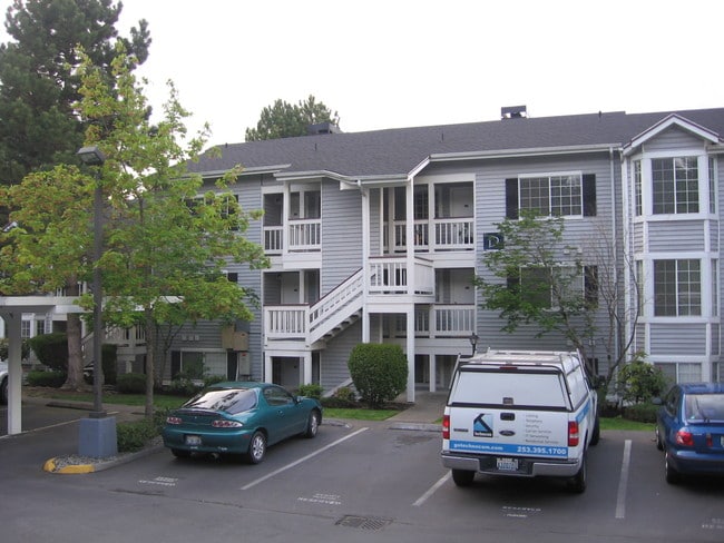 Building Photo - 11112 NE 124th Ln Unit D-314