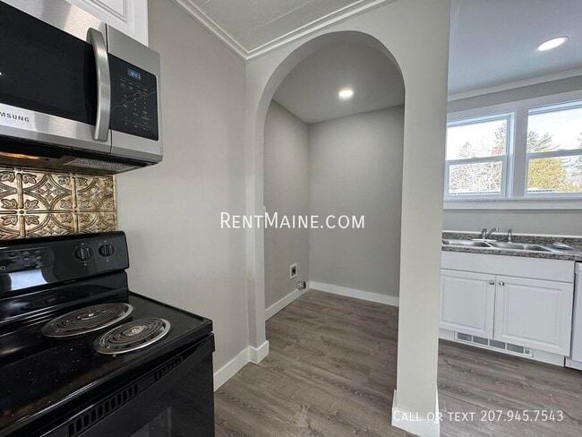 Photo - 6 Woodman Ave Unit 1