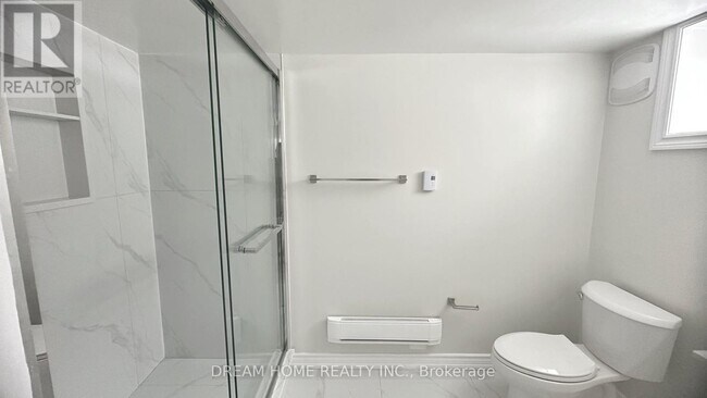 Photo - 6 Clementine Square