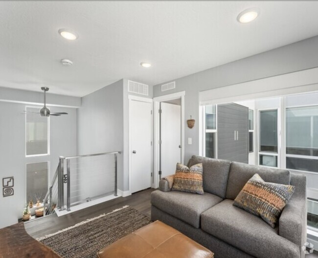 Building Photo - 6682 Serviceberry Dr Rental