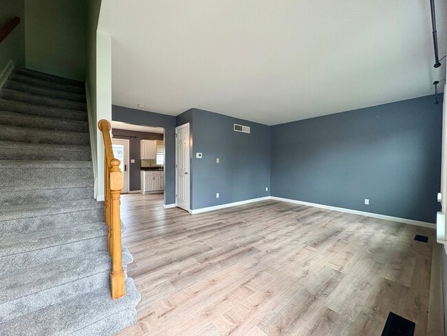 Photo - 3 Bedroom 1.5 Bathroom in Elizabethtown!