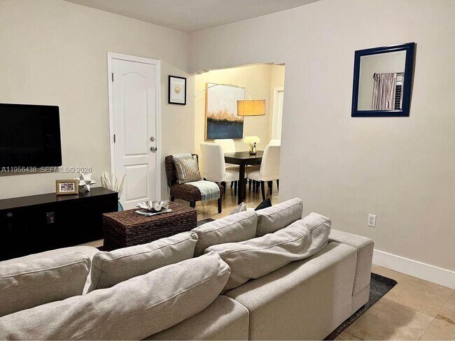 Photo - 544 NE 62nd St Unit 544-3