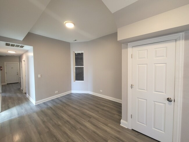 Photo - 6522 S Ellis Ave Unit 1