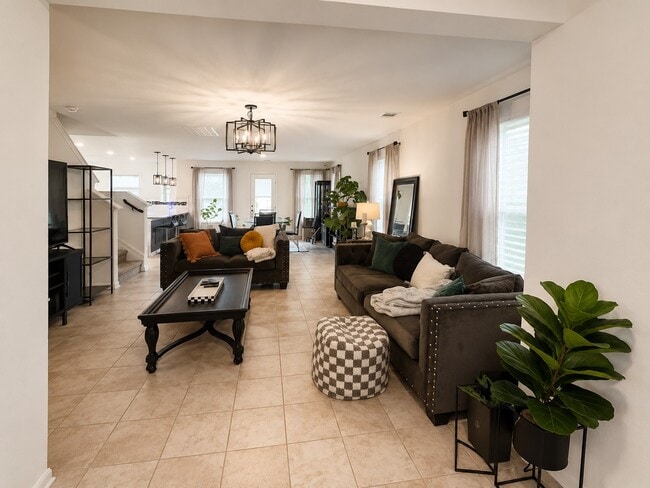 Photo - 25323 Queens Causeway Ln