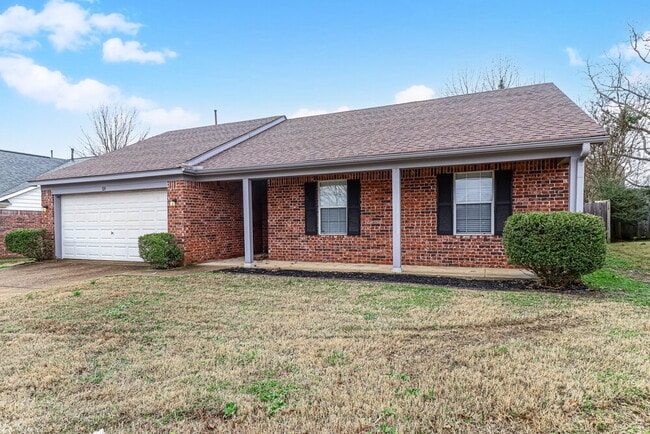Photo - 120 Pinewood Dr