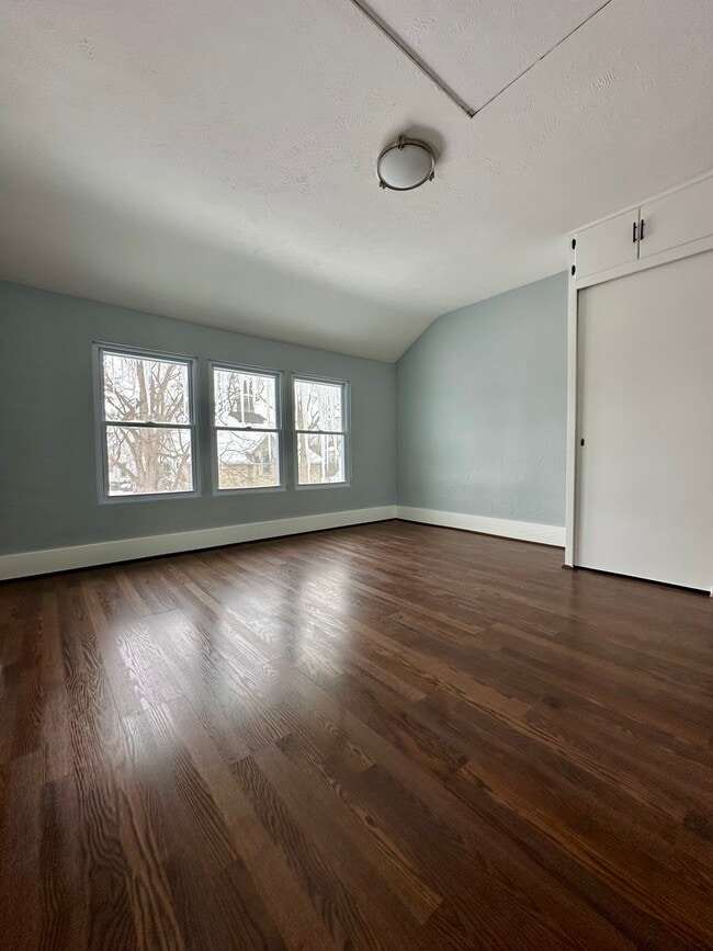 Photo - 914 Garfield Ave Unit 2