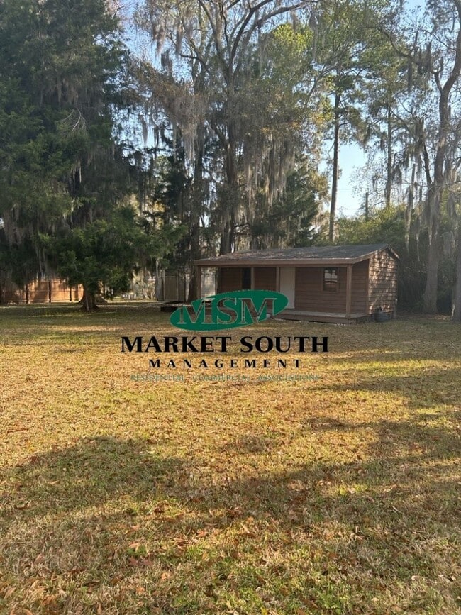 Photo - Mid-Century Modern on Wilmington Island- SHORT TERM RENTAL ONLY- Please call for more info