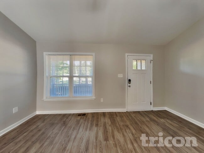 Photo - 500 Sunray Dr