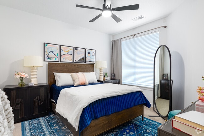 1BR, 1BA - 690SF