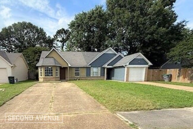 Photo - 6922 Hillindale Dr House