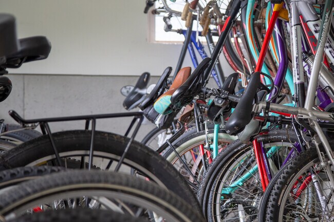 Photo - 1 Powder House Ln