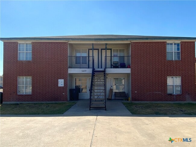 Building Photo - 3409 Barcelona Dr Unit A Rental