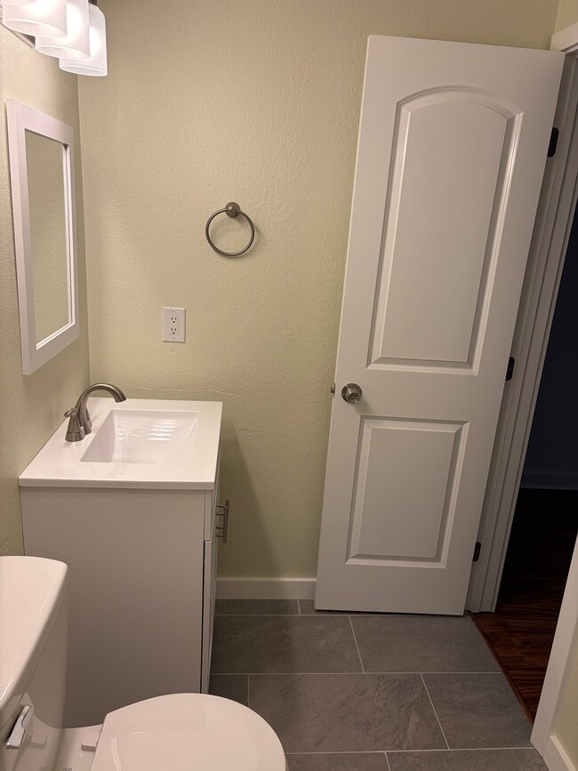 Photo - 2128 Retreat Ct
