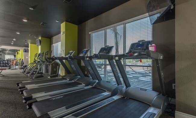 Photo - The Abbey At Dominion Crossing