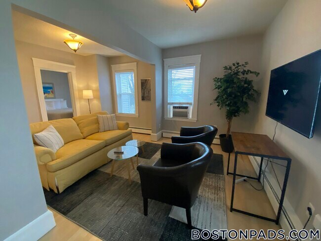 Photo - 133 Marcella St Unidad 3