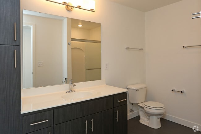 1BR - Lead