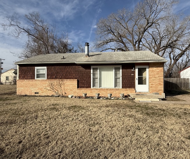 Building Photo - 6215 Independence St