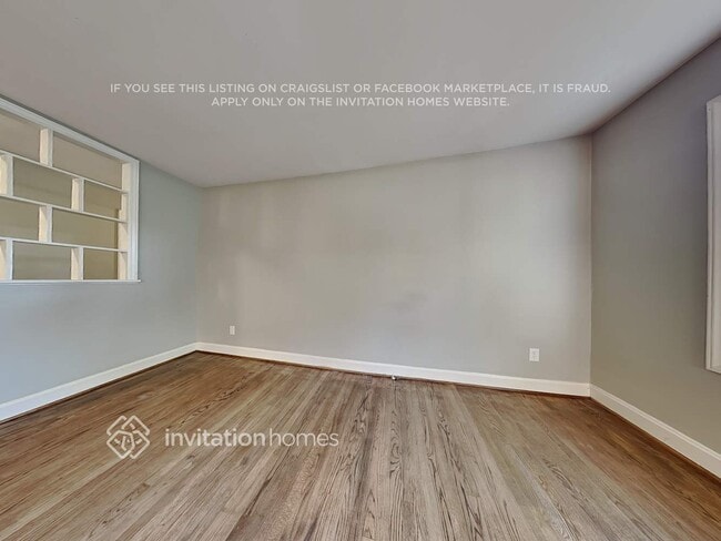 Photo - 1828 Archdale Dr