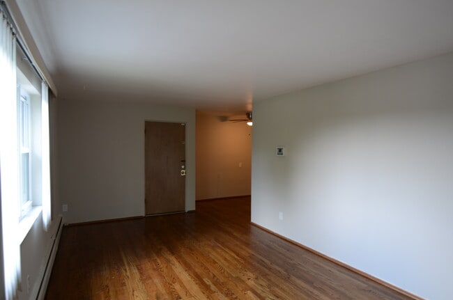 Photo - 4216 Settle St Unit 3