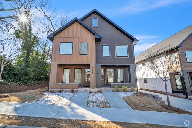 Building Photo - Medford Mews, 317 Unit B Rental