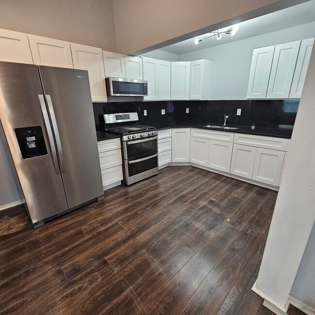 Photo - 512 N Gagon St