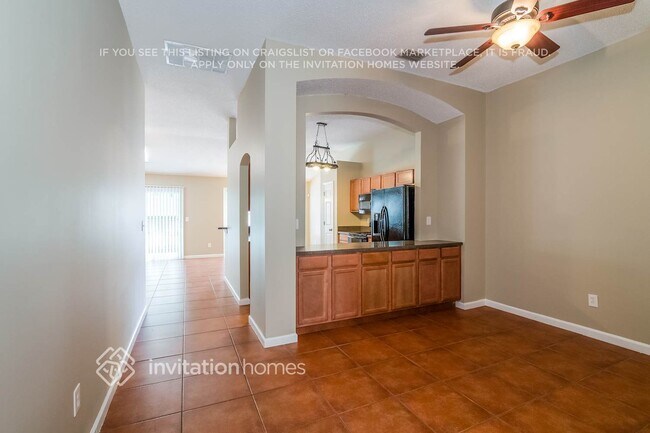 1919 Hunters Trace Cir