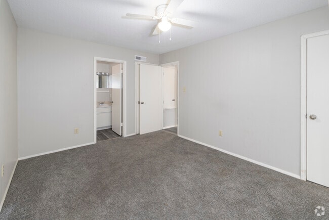 Habitación - Camelot Apartments and Townhomes