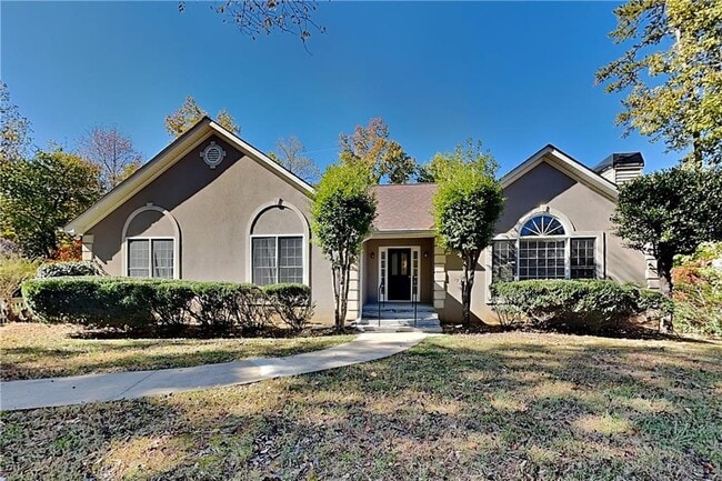 Building Photo - 39 Waterford Pl