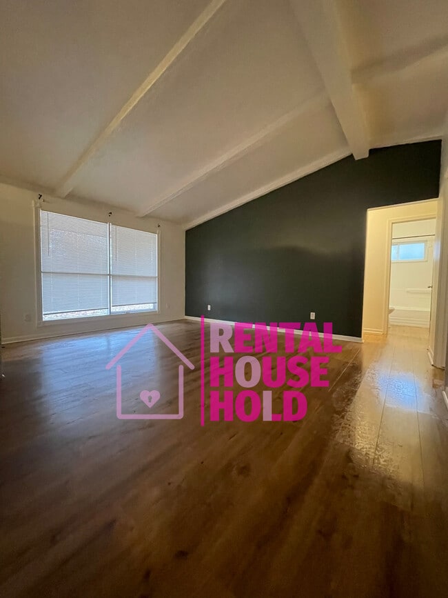 Photo - 5415 S Gulley Rd