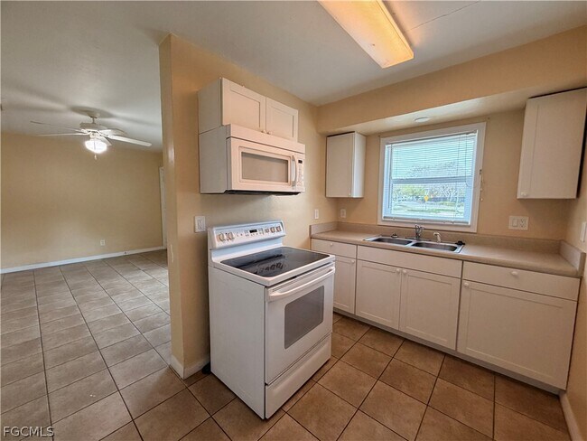 Photo - 1906 Coronado Rd