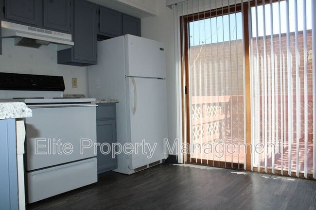 Photo - 1984 N Salem Ave