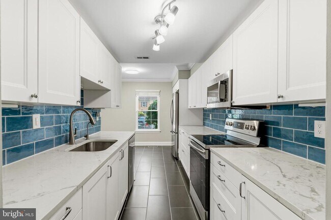 Photo - 6410 Blarney Stone Ct