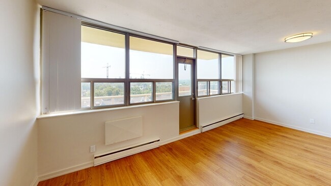 Somerset Place Apartments