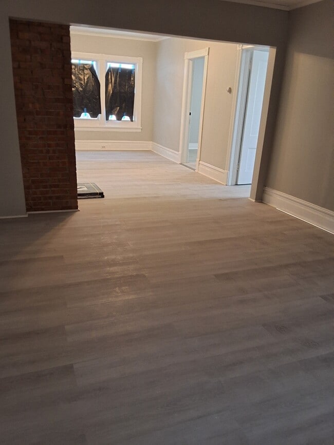 Photo - 207 Downs St Unit Apt 1