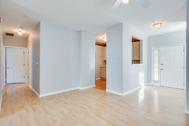 Photo - 805 Genesee Dr