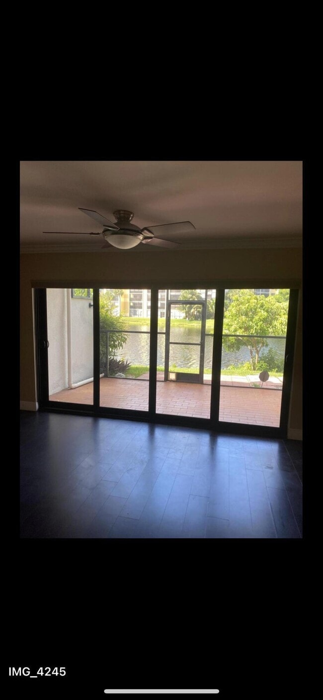 Photo - 6557 Racquet Club Dr Unidad 121