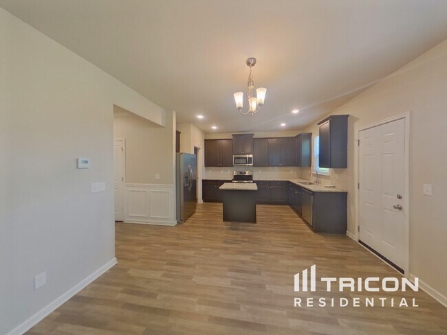Photo - 7218 Sanctuary St