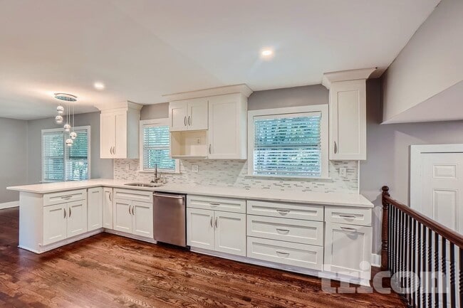 Photo - 2241 Wallingford Dr