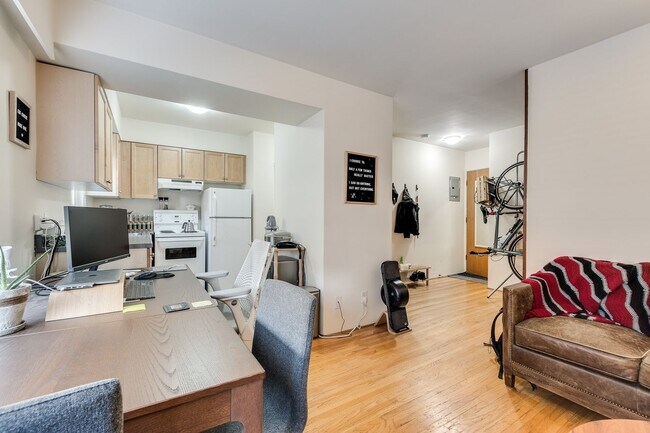 Photo - 1985 W 8th Ave Unit 202