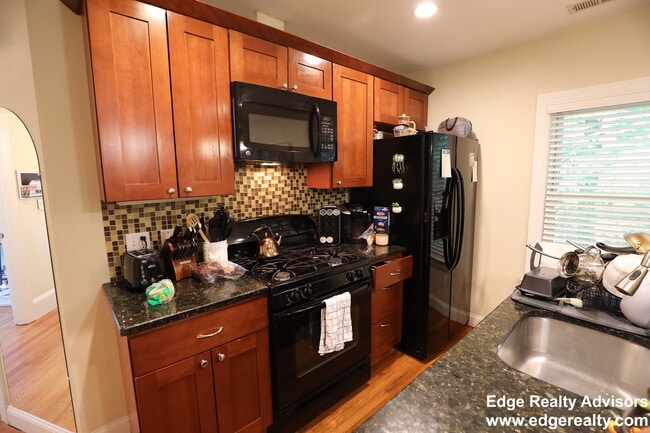 Photo - 51 Dunboy St Unit 2