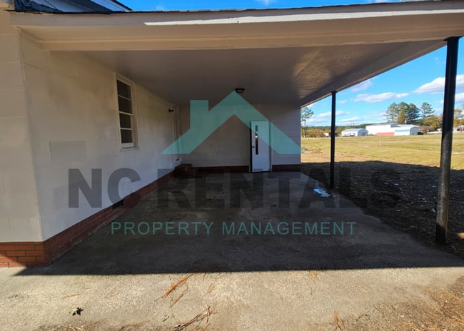 Photo - 252 Westbrook Ave