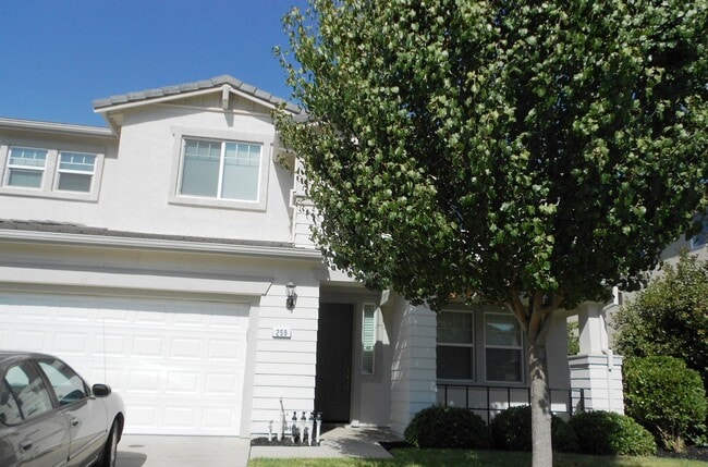 Photo - 5 bedroom 3 bath 2 story house located in ...