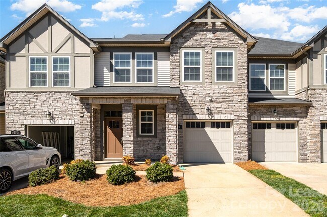 Photo - 9320 Glenburn Ln
