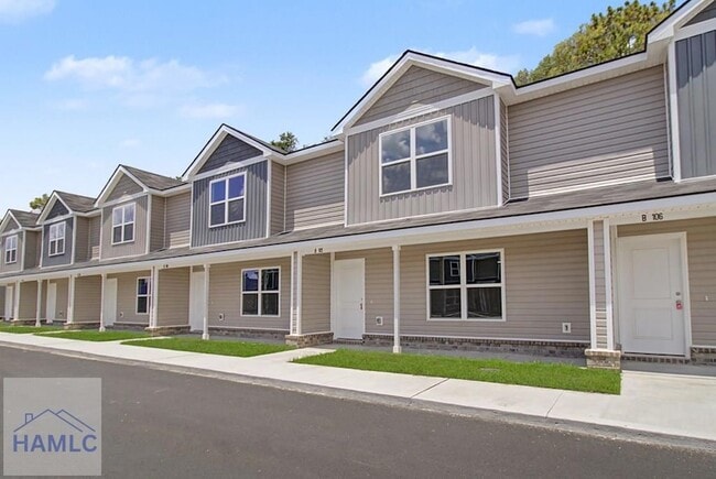 Photo - 20-B1 Frasier Ln SW