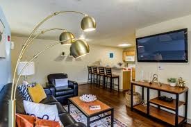 Building Photo - 500 Koehler Dr