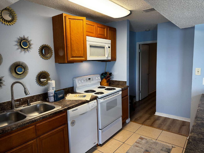 Photo - "Coastal Comfort Awaits: Spacious 2-Bed, 2... Unit 241