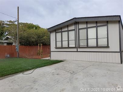 Building Photo - 5603 S Gledhill Ave Rental