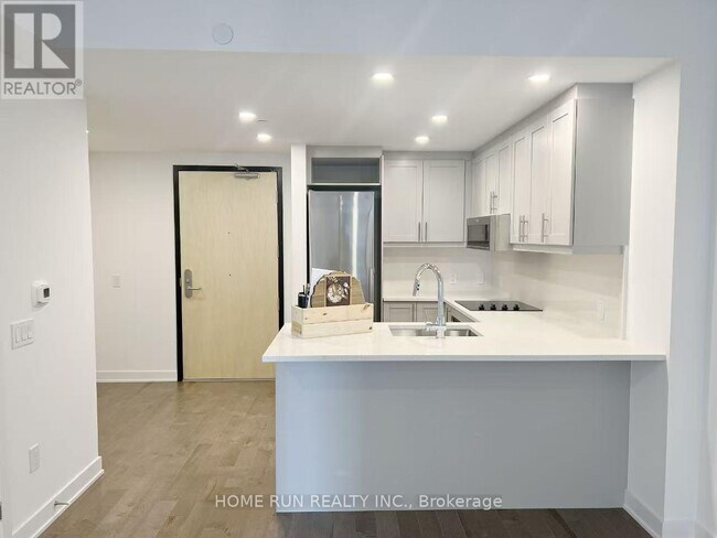 Photo - 340 Queen St Unit 804