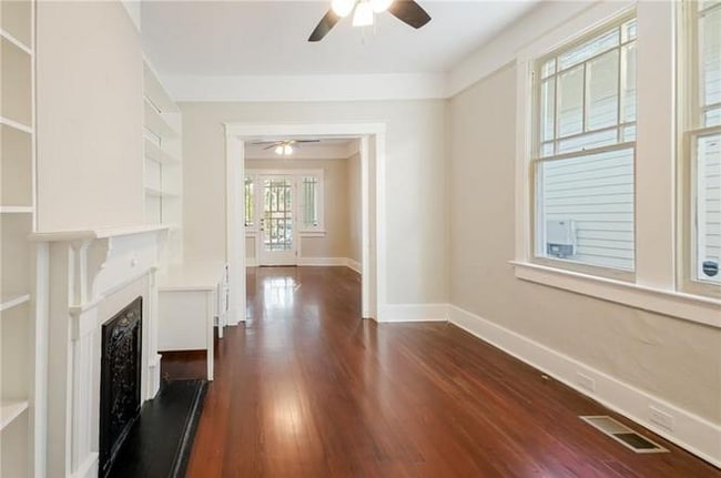 Photo - 7711 Sycamore St